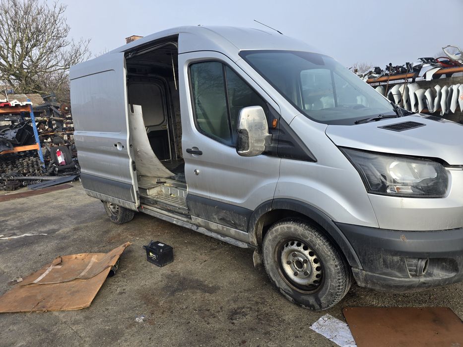 Dezmembrez ford transit 2.0 an 2017