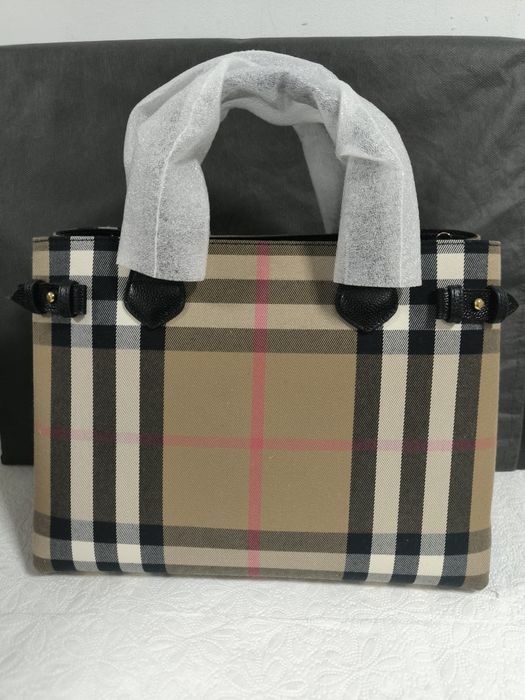 Posete/genți originale cu card/certificat