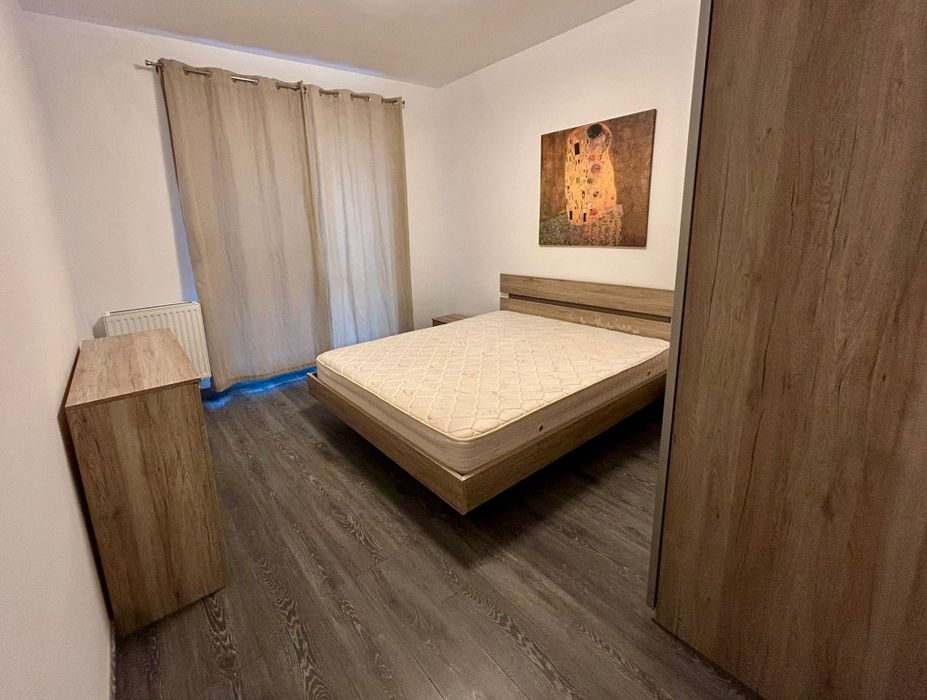 apartament de inchiriat