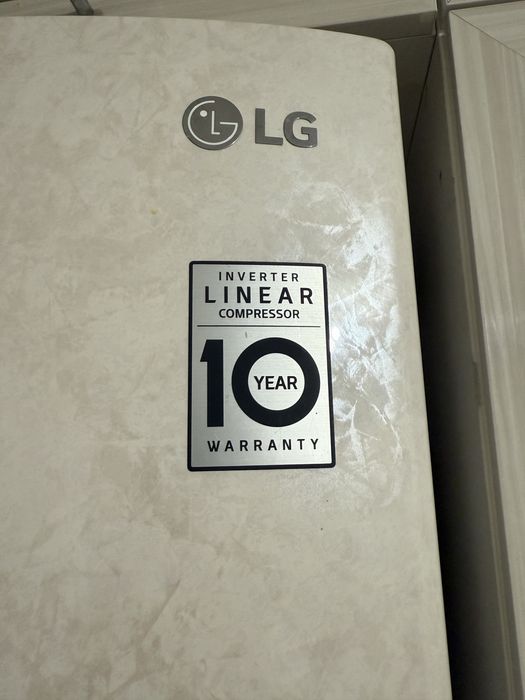Продается холодильник LG