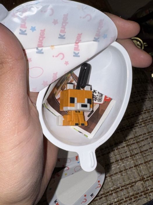 Киндер Майнкрафт, Kinder Joy Minecraft