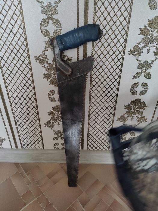 Продам пилу в нормальном состоянии