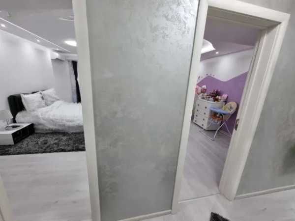 Продава се Тристаен апартамент в Асеновград - 90 кв.м за 1778 €/кв.м - Снимка #4