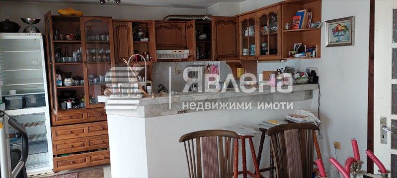 Продава се Четиристаен апартамент в Поморие - 122 кв.м за 1025 €/кв.м - Снимка #2