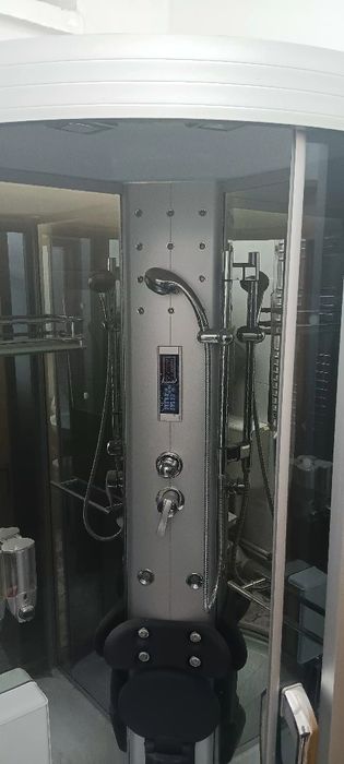 Cabina duș nefolosita