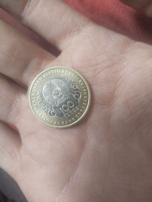 коллекционная монета 100 тенге 30 лет