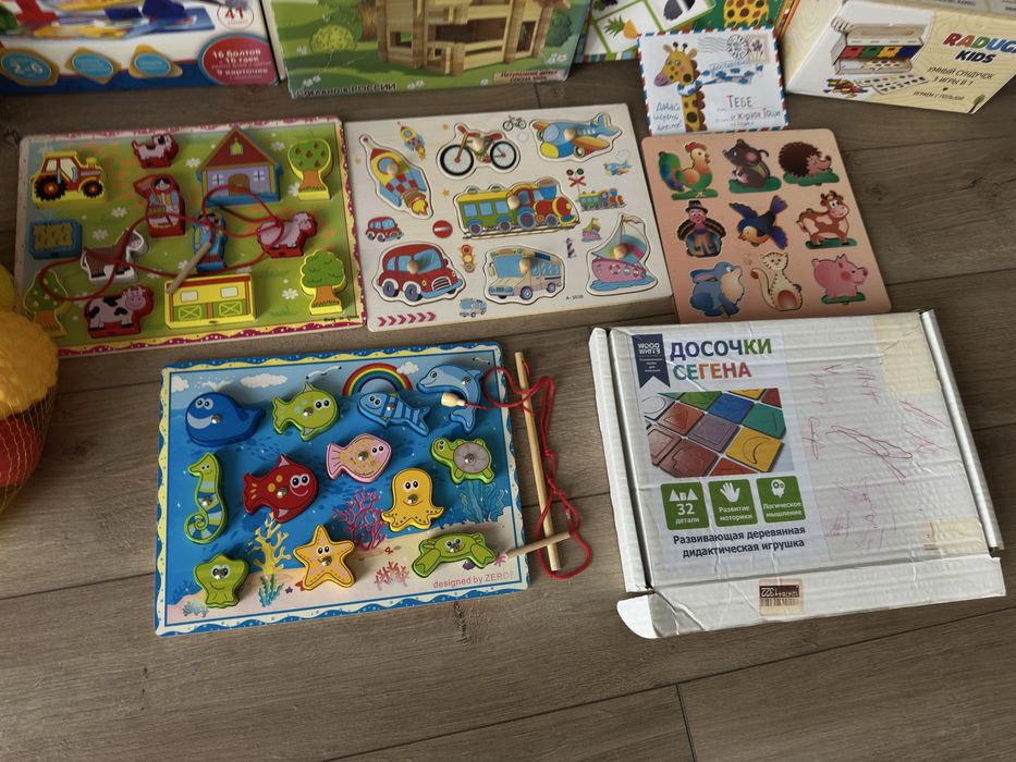 Продам развивающие  игрушки
