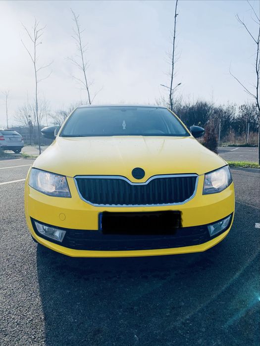 Skoda Octavia.