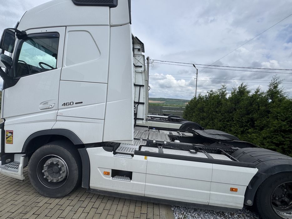 Cap tractor Volvo FH