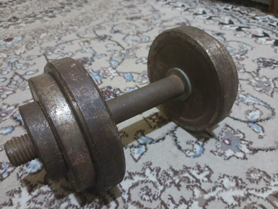 Gantel sotiladi srochna 8kg