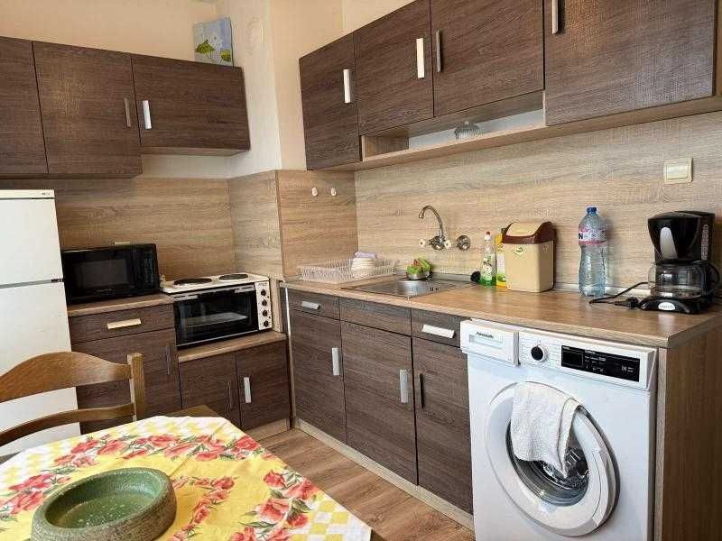 Дава се под наем Едностаен апартамент в Бургас, Братя Миладинови - 35 кв.м за 295.8 € - Снимка #2