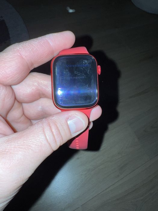 Apple watch series 8, 45mm in cutie