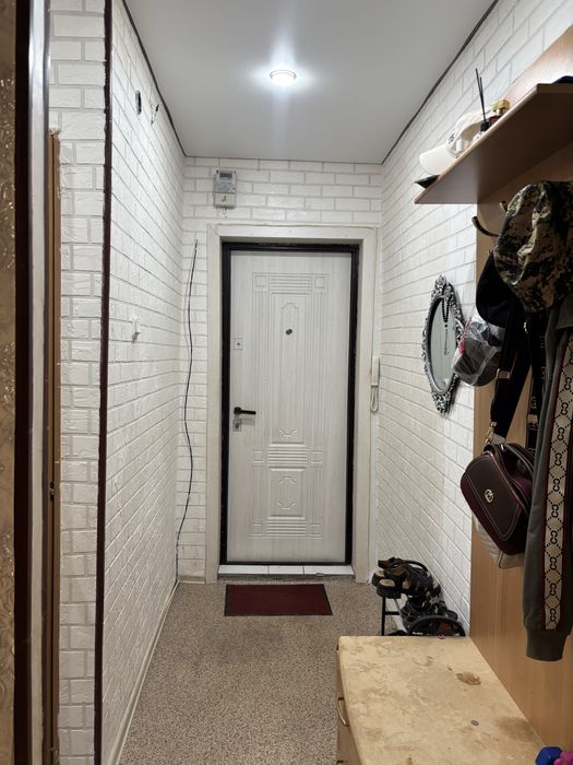 Срочно продается 2 х комнатная