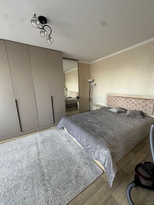 Сдам 2х ком квартиру