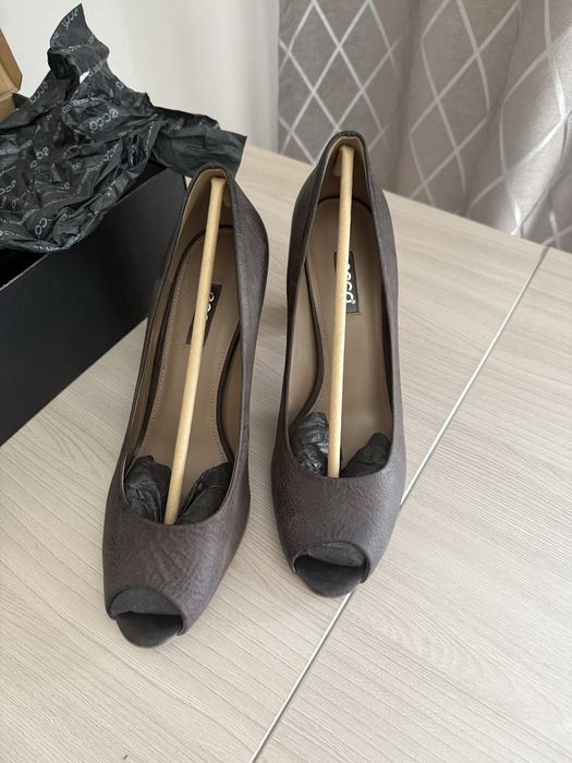 Туфли ессо 41 размер кожа новые