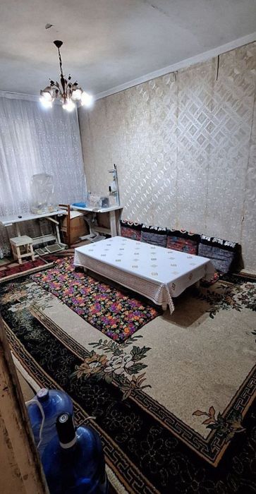 Продаётся 2/2/5 на м-в БУЗ 1 ( Художников )