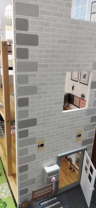 Детска къща на три етажа