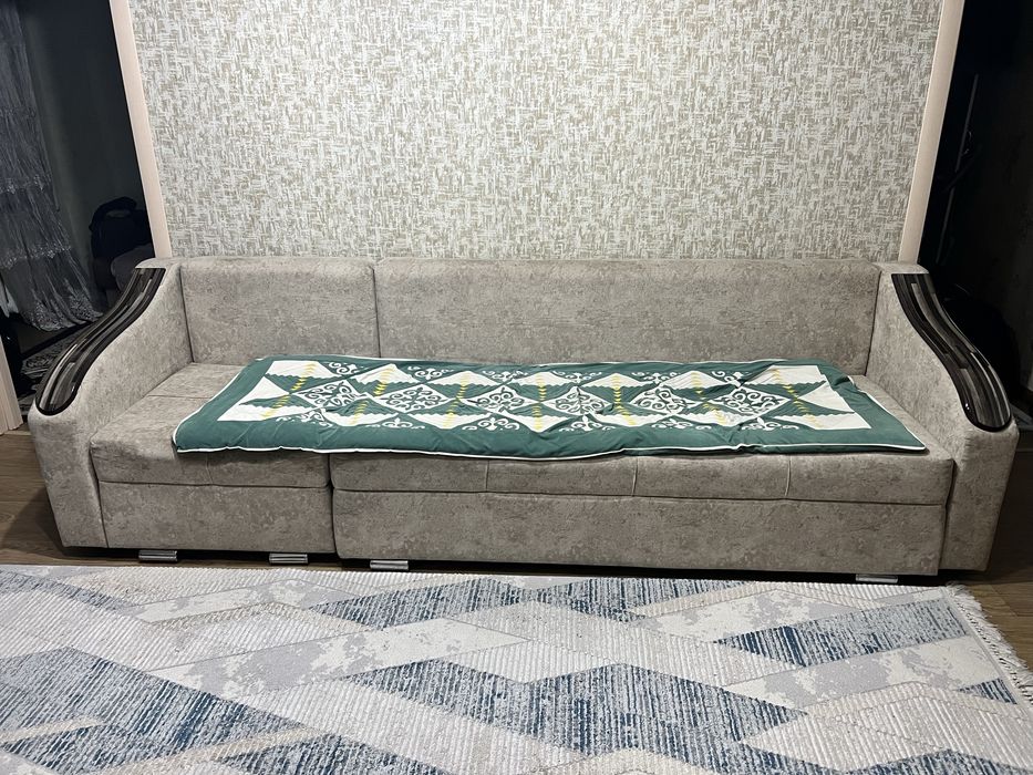 Продам диван б/у