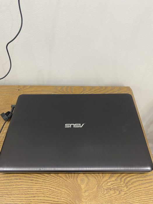 Ноутбук Asus X541S