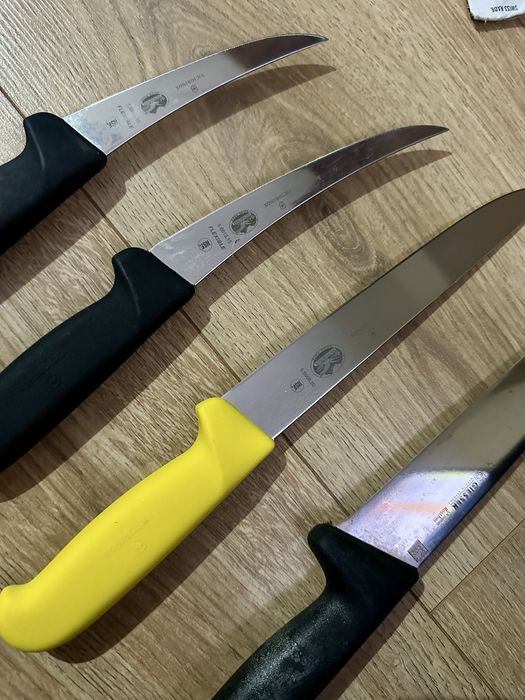Ножове - различна големина