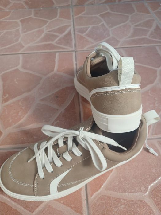 Pantofi sport Reserved mărimea 40