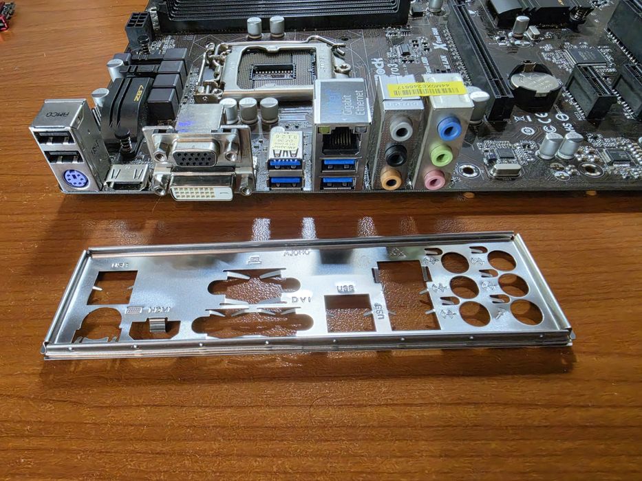Asrock Z87 Pro3 сокет 1150