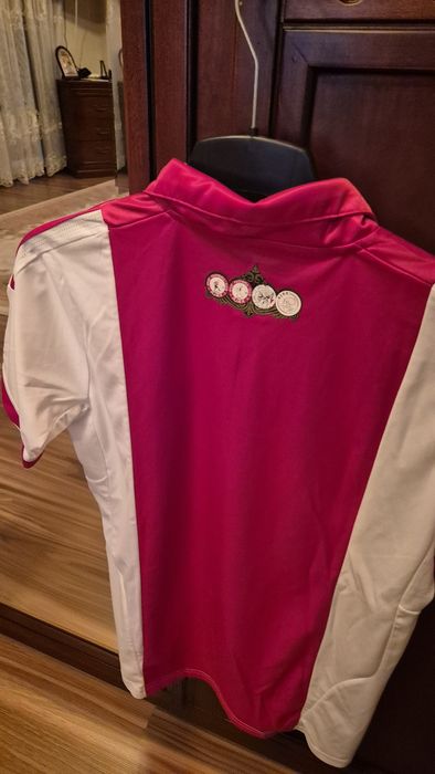 Tricouri fodbal nou. Fără eticheta, mărimea M