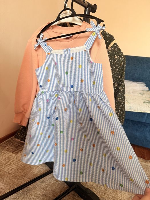Одежда на девочку 4-6 лет