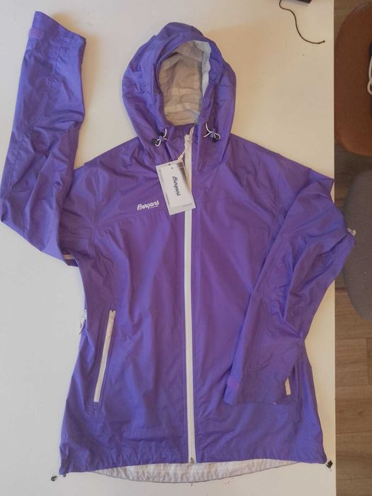 Туристическо скандинавско яке , мембрана Bergans