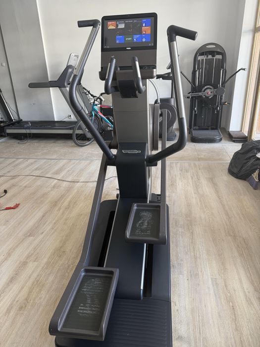 TechnoGym Crosstrainer Artis Synchro Unity 3.0