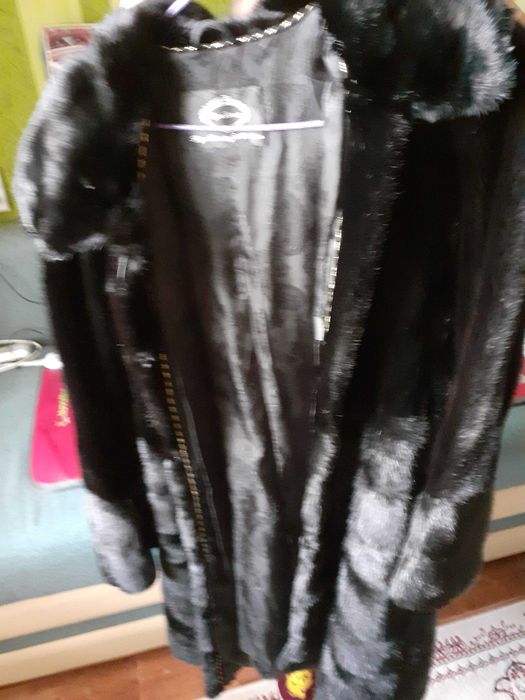 Продам шубу автоледи