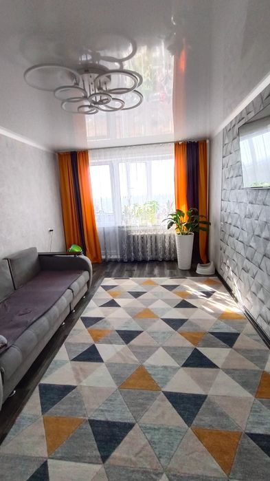 Продам 2х ком. Квартиру