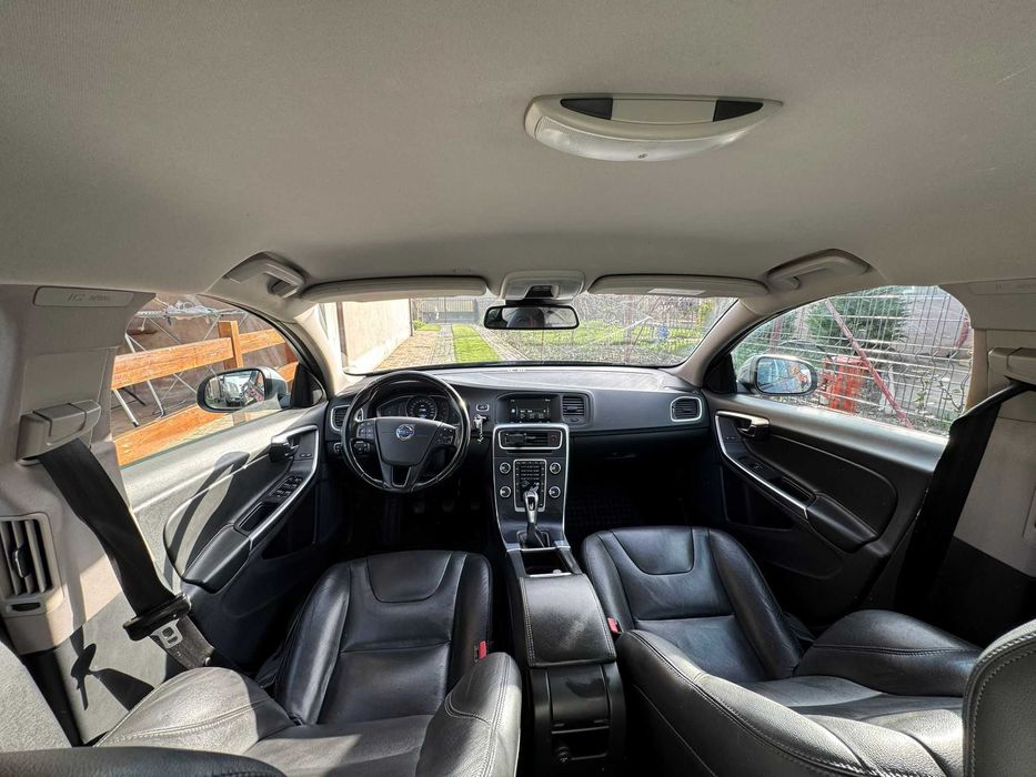 Volvo V60 D2 Diesel 120 CP