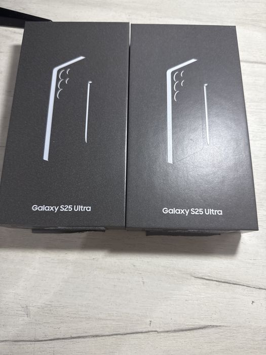 Samsung S25 Ultra  512Gb ca Noi la Cutie