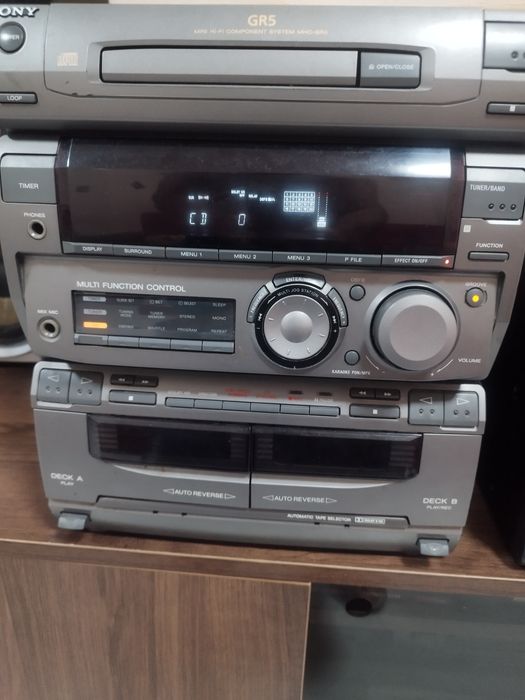 Музыкальный центр Сони