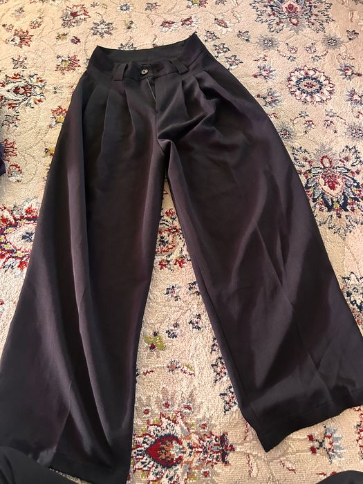 одежды некоторые новые некоторые б/у