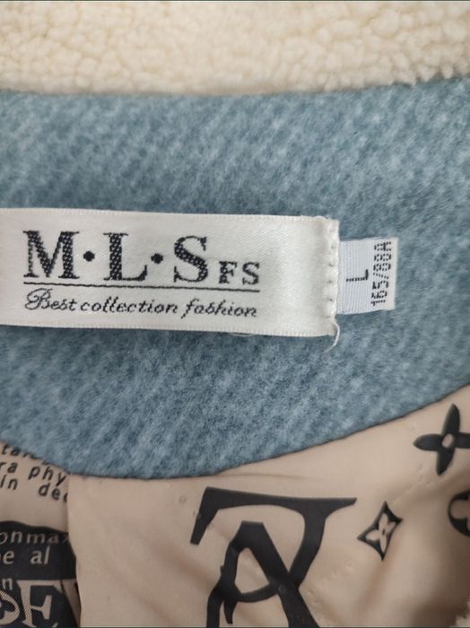 Женское шерстяное пальто