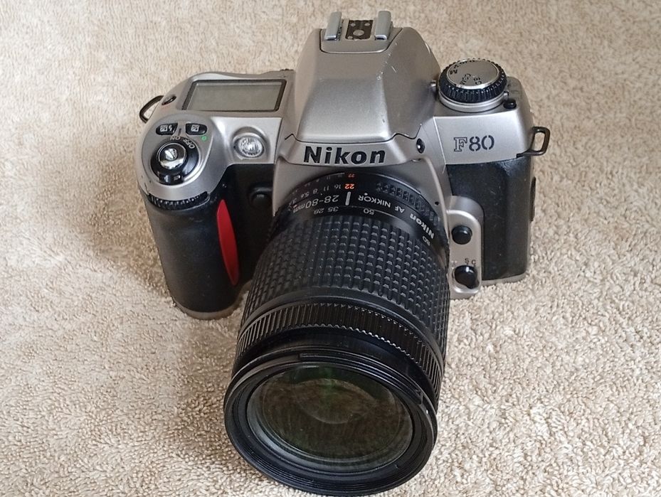 Nikon F80 functional