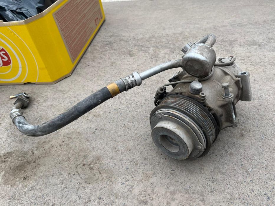 Компрессор кондиционера lexus is 250