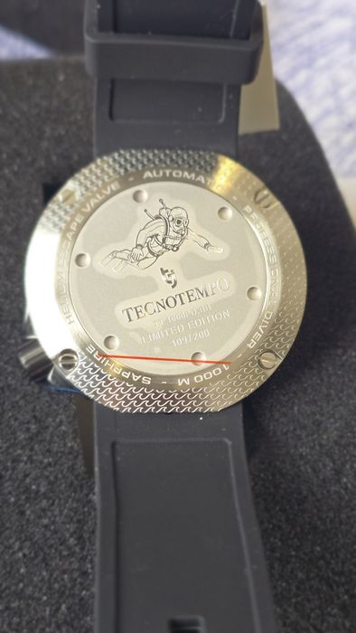 Водолазен чесовник Tecnotempo Automatic 1000m Diver Professional.
