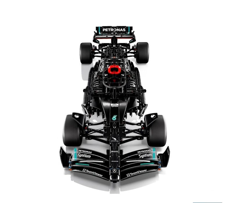 Конструктор Mercedes AMG F1