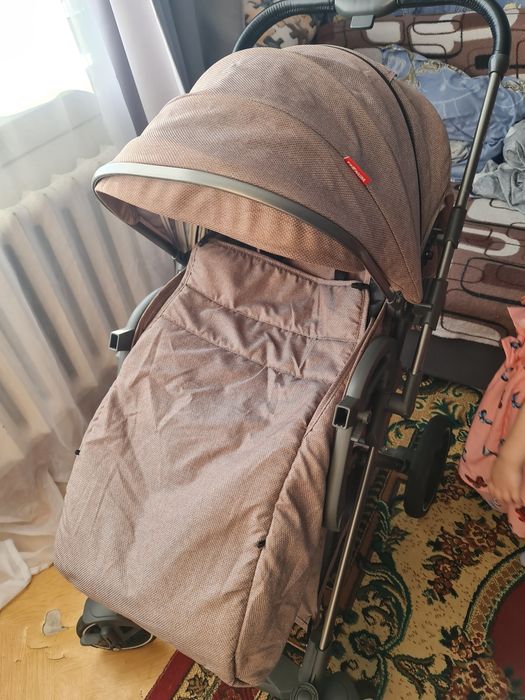 Продам коляску за 17000