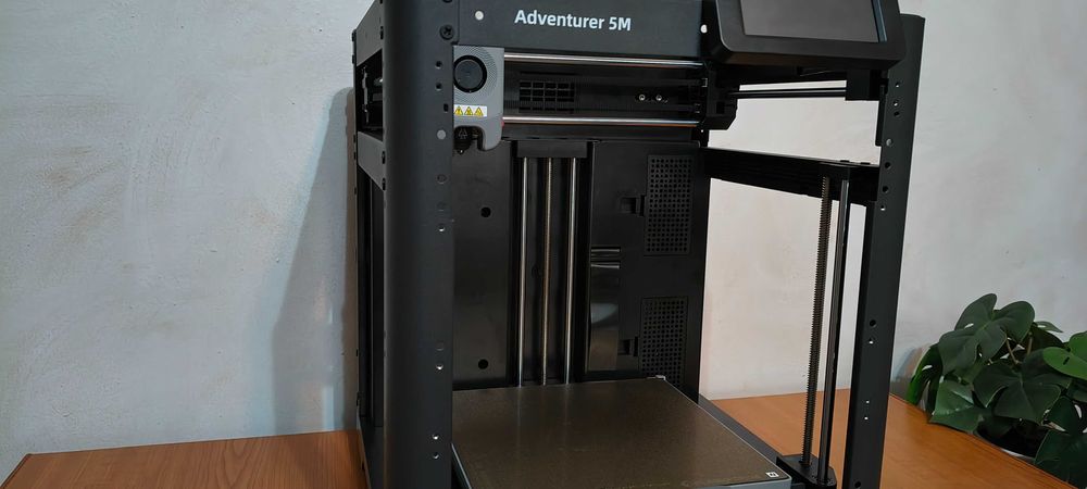 Imprimantă 3D Flashforge Adventurer 5M – Ultra-Rapidă (600mm/s) CoreXY