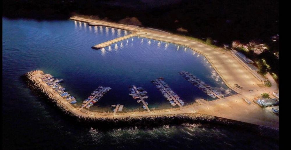 Парцел под наем за каравани и къмпинг в Бяла, Варненско – отлична морска локация, близо до пристанището!