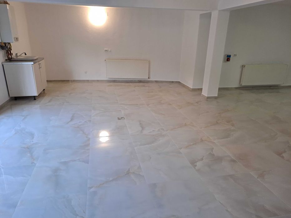 Spatiu la demisol 120mp de inchiriat