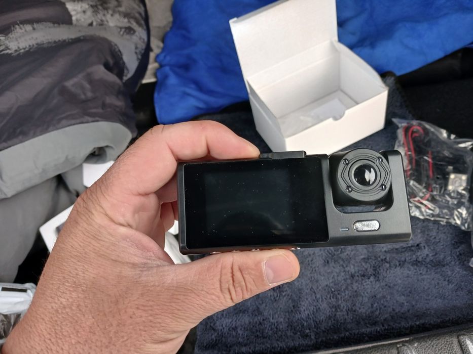 Видеорегистратор три в одном