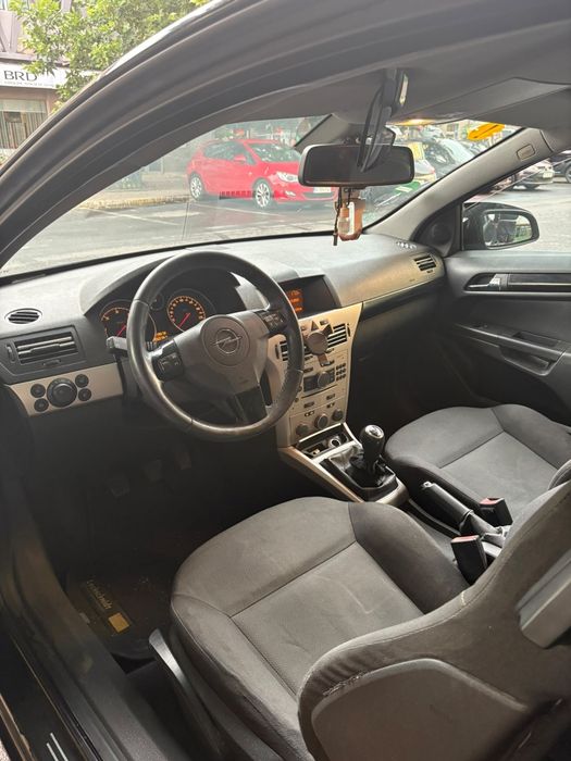 Opel Astra H GTC