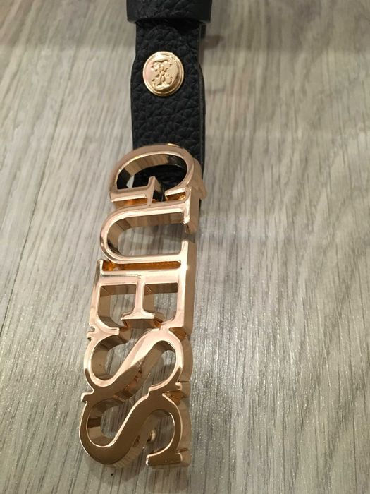 GUESS Uptown Chic / Lefia Logo-Script  дамски колан