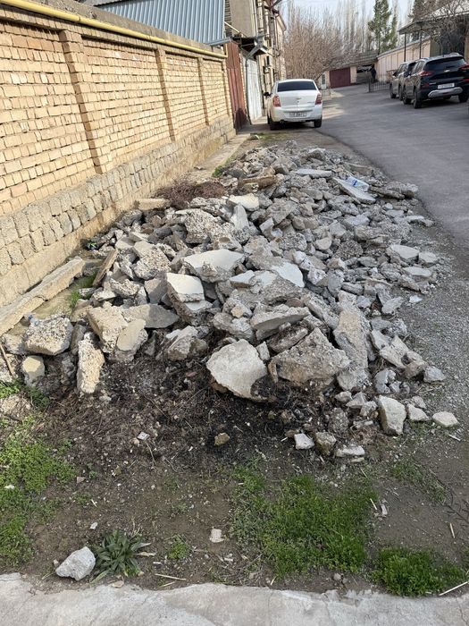 Камни бетон отдам даром