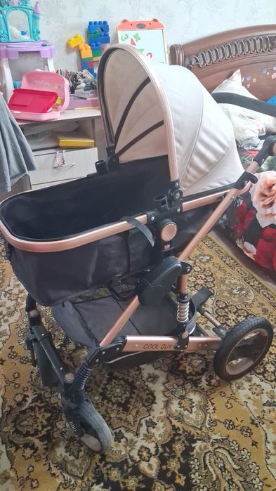 Коляска детская для младенцев